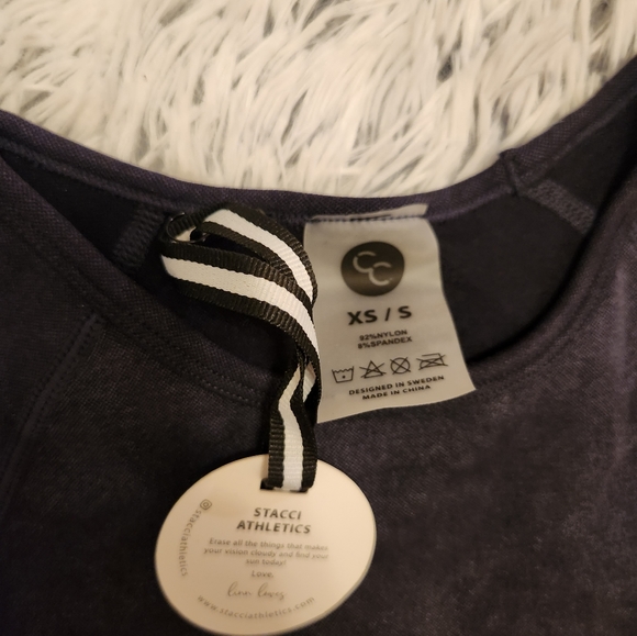 NWT Stacci Athletics Calista Crop Top- Night Dust- XS/S - Picture 3 of 5